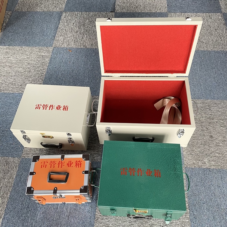 运粮湖管理区爆破工程作业箱如何选择？玻璃钢与传统材质的全面对比